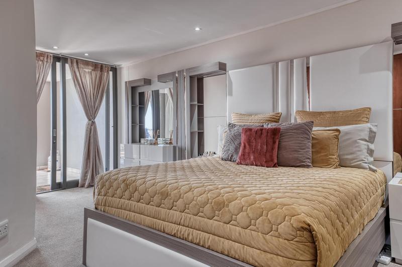 2 Bedroom Property for Sale in Humewood Eastern Cape